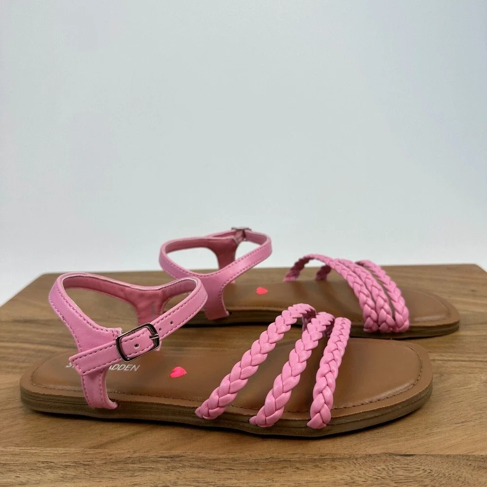 New NWOB Big Kids Steve Madden Georjia Pink Braided Slingback Sandals Size 4 Y‎